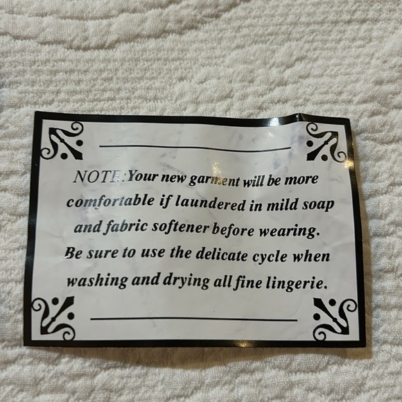 Dream products sleep bra. Size 42. NWT. - Picture 8 of 8